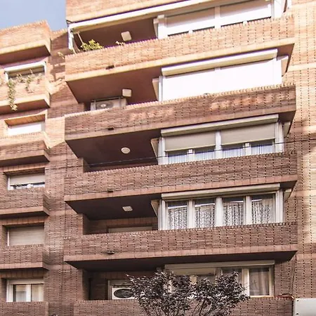 R4d Fantastic In Gracia-verdi * Barcelona